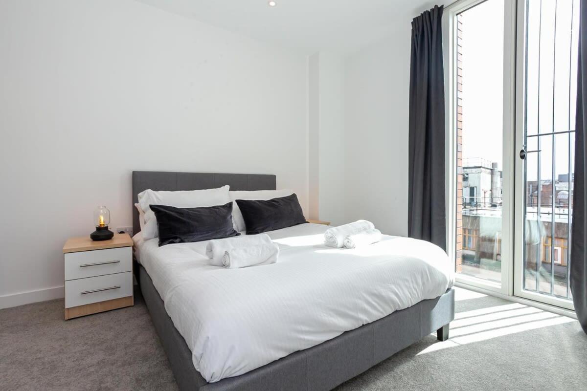 Spacious 2 Bed Apartment In Central Manchester Eksteriør bilde